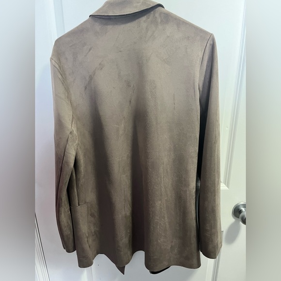 NWT brown/tan suede material tunic. - Picture 2 of 2